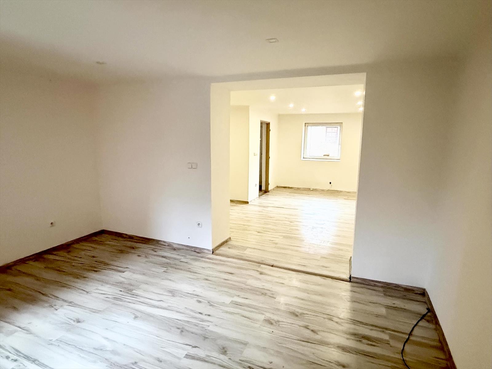 639055527947268984_3 (1).jpg